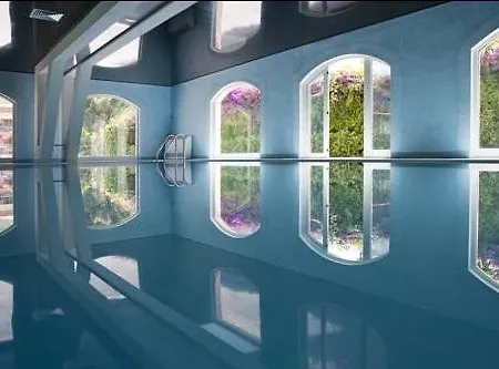 Otel Il Magnifico De Luxe 4*
