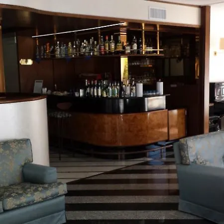 酒店 Il Magnifico De Luxe 4*